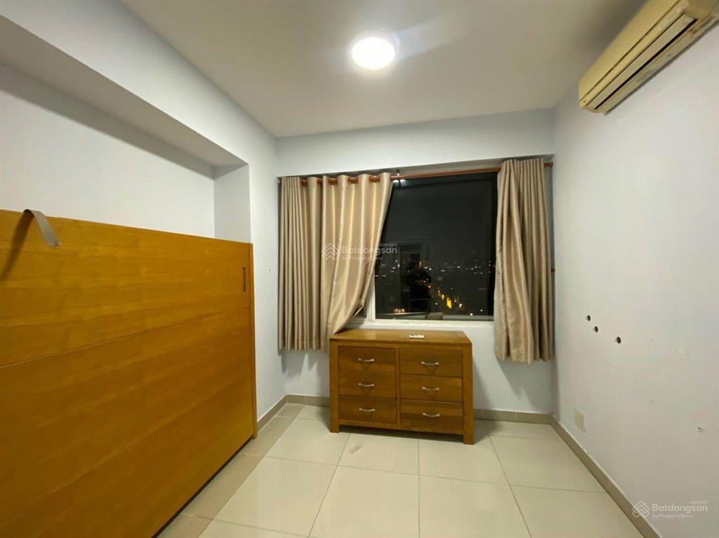 Cần cho thuê gấp ch cao cấp riverside 82m2, 2pn, 2wc giá 18tr/th, view sông full nt, 0935 047 ***