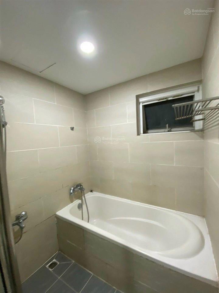 Cần cho thuê gấp ch cao cấp riverside 82m2, 2pn, 2wc giá 18tr/th, view sông full nt, 0935 047 ***