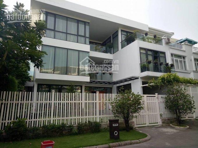 Cho thuê gấp biệt thự phú mỹ hưng giá chỉ 35 tr/th đầy đủ nội thất,  0935 047 ***
