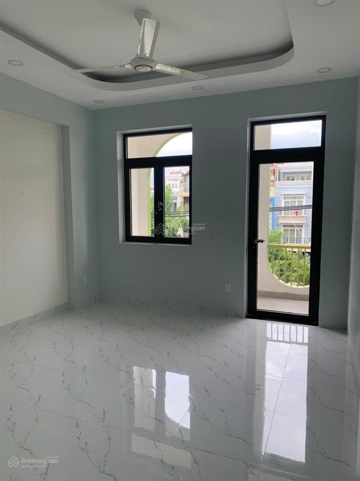 Cho thuê nhà mt trần thị ngôi rộng 40m  4x20  1tr  2l  st  4pn  5wc  giá 25tr/tháng