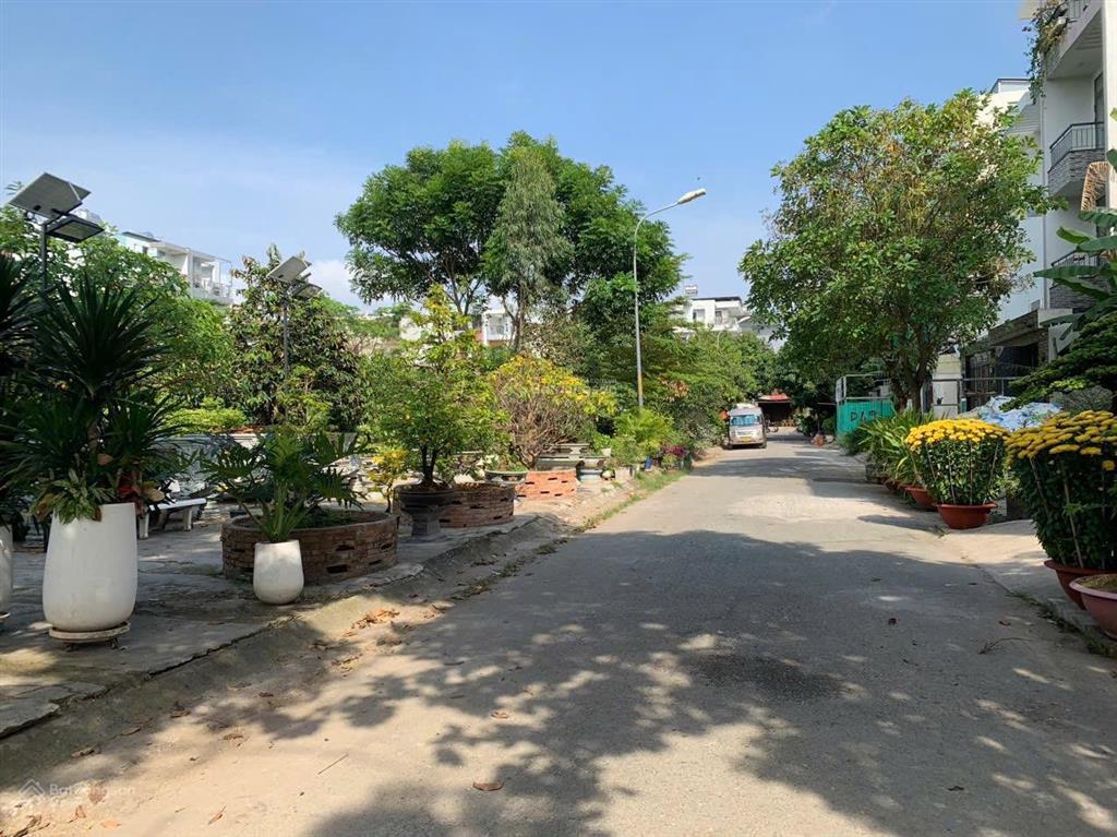 Cần nhà bán kdc 13e gốc 2mt (60m) và 22mdt170m21tr3lst đang cho thuê 30tr/th  0906 694 ***