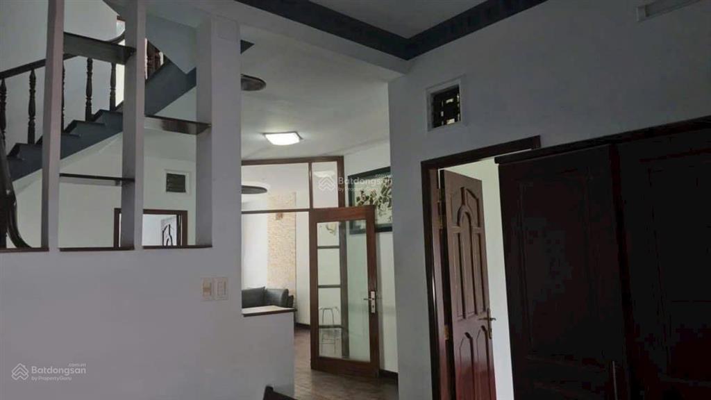 Nhà bán 4t + st  7 x 20  140m2  mt đs 7  kdc 13b  xã phong phú, bình chánh  11.tỷ tl, sổ hồng