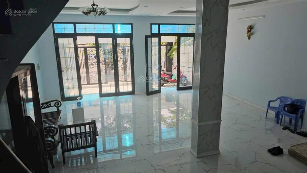 Nhà bán 4t + st  7 x 20  140m2  mt đs 7  kdc 13b  xã phong phú, bình chánh  11.tỷ tl, sổ hồng
