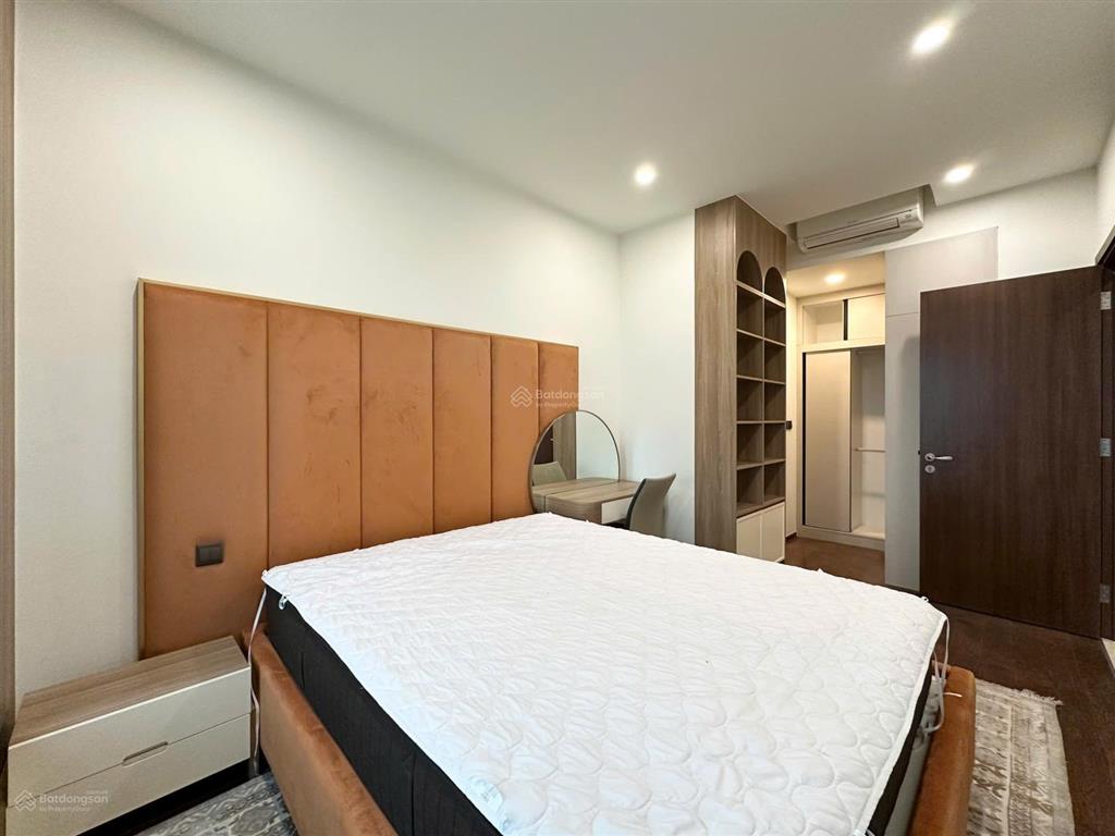 Cho thuê 4pn  d'edge thảo điền  trống sẵn  xem dễ  view sông, có bồn tắm nằm 0937 852 ***