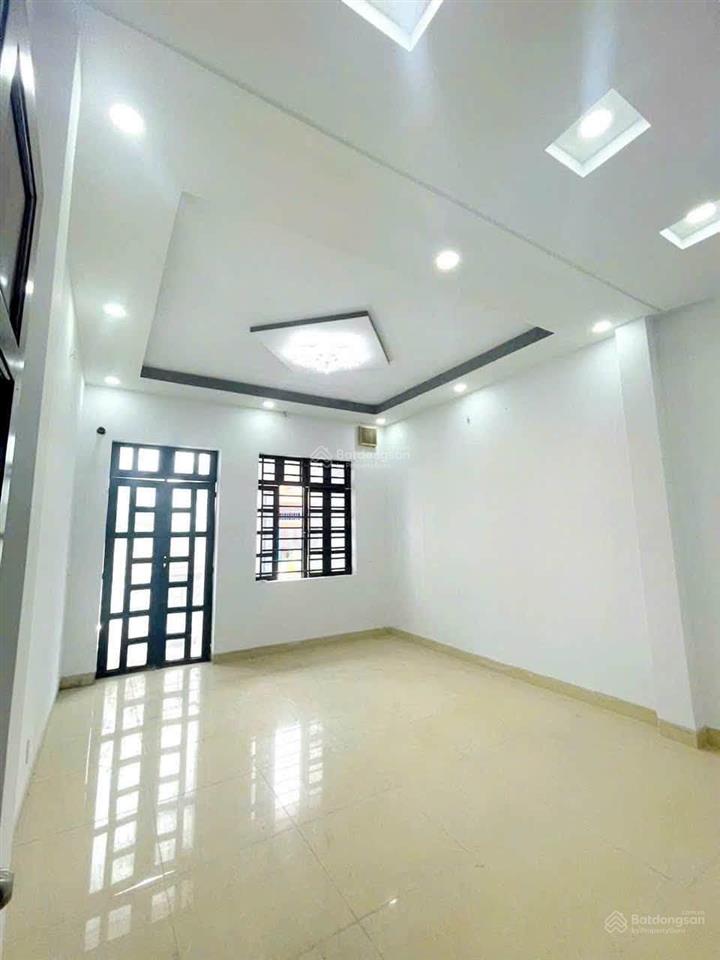 Hẻm xh bình long 4.2x18 2 tầng 6.75 tỷ