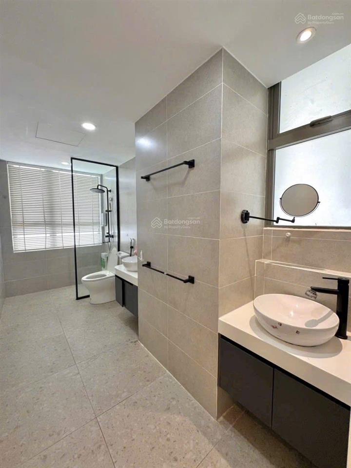 Bán căn hộ 3pn, 2wc, 118m2 tại mỹ khánh 4, giá cực tốt 9,5 tỷ