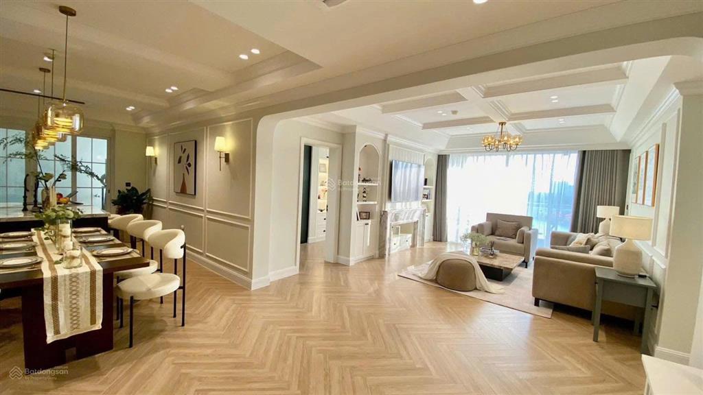 Bán căn hộ chung cư garden court 2, giá cực tốt 15 tỷ, 143m2, tân phong, quận 7, tp.hcm