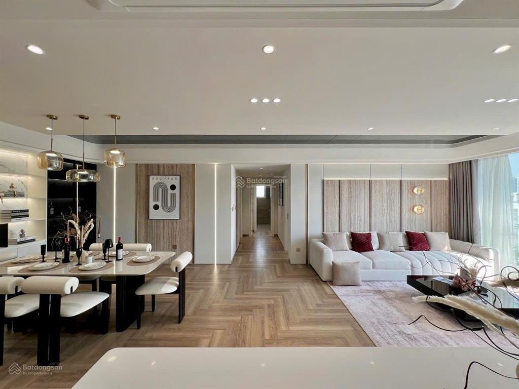 Bán gấp căn hộ 127 m2 tại green valley, 9,999 tỷ, 3pn, 2wc, view đẹp