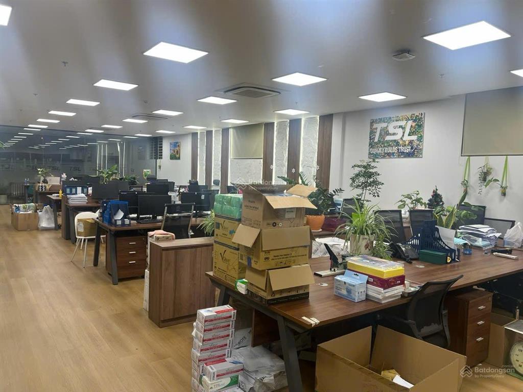 Kho cho thuê tại khu công nghiệp tân bình, giá 155 triệu  1600m2