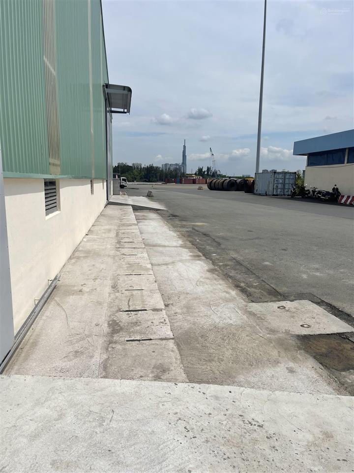 Cho thuê gấp kho đẹp 1.400m² đường lê thị chợ, phú thuận, kho trống giao ngay, giá 140 triệu/tháng