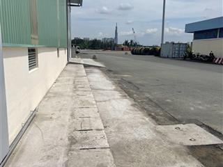 Cho thuê gấp kho đẹp 1.400m² đường lê thị chợ, phú thuận, kho trống giao ngay, giá 140 triệu/tháng