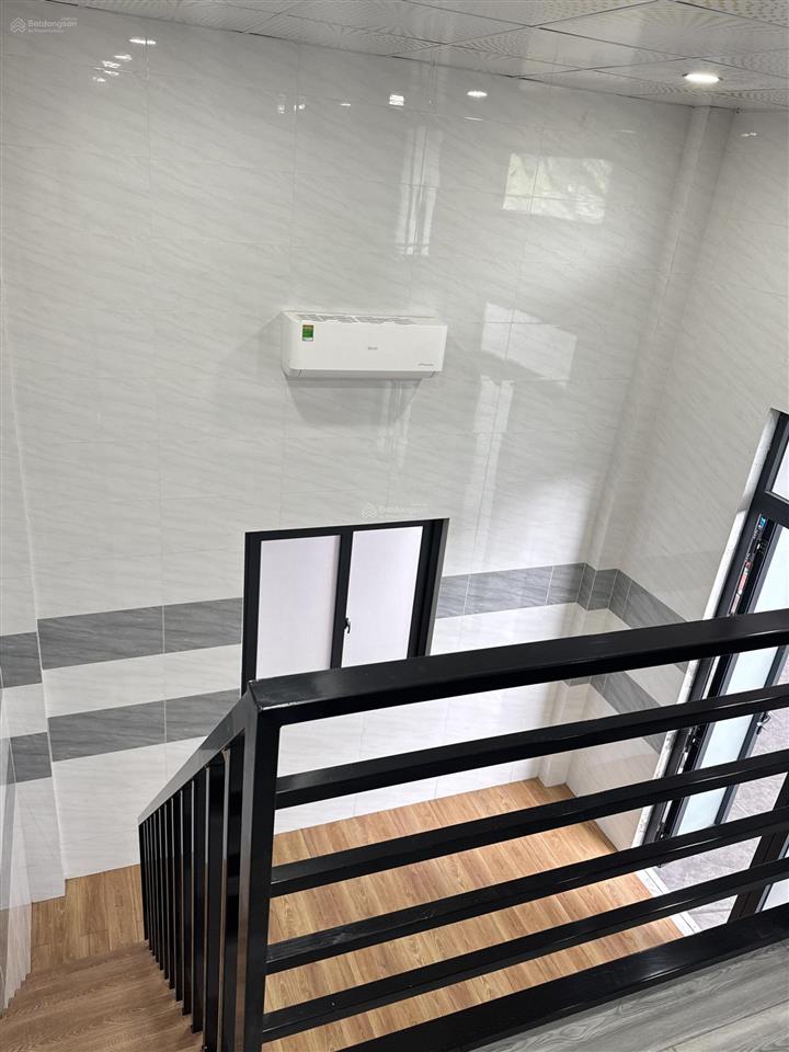 Cho thuê mini house mới xây nguyên căn có gác, full tiện nghi, cách đại học nam cần thơ 700m