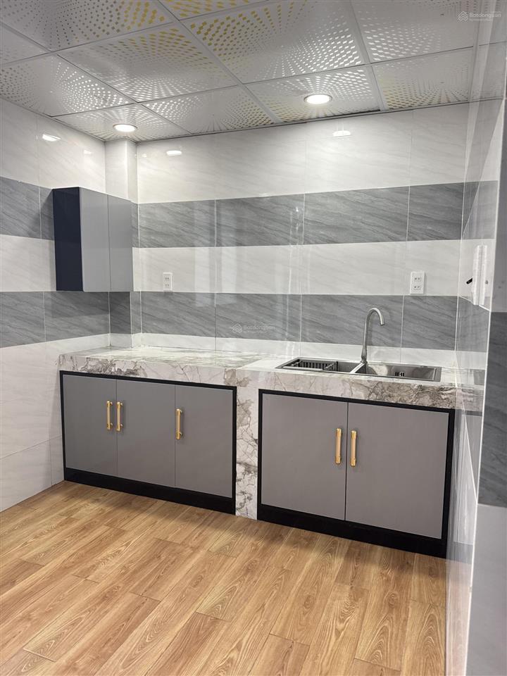 Cho thuê mini house mới xây nguyên căn có gác, full tiện nghi, cách đại học nam cần thơ 700m