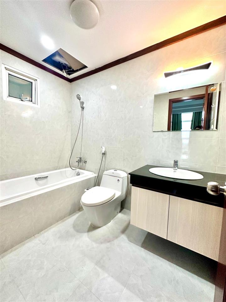Bán căn hộ chung cư đẹp tại hoàng anh thanh bình, 5,5 tỷ, 128 m2