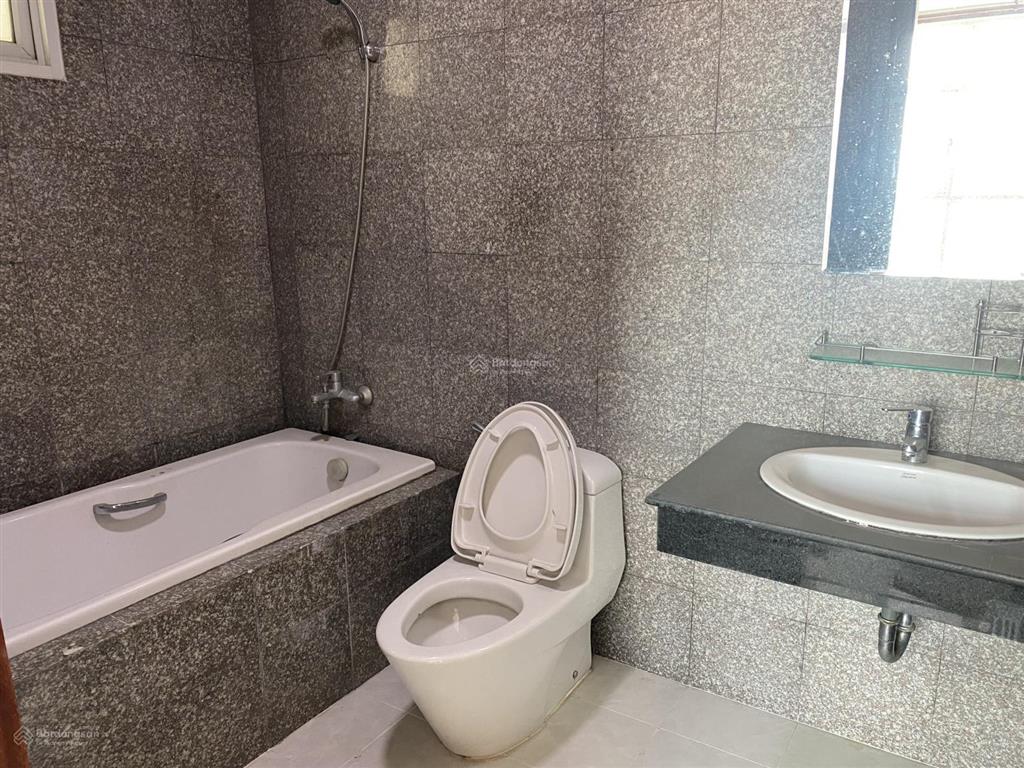 Bán căn hộ chung cư hoàng anh thanh bình, 5,5 tỷ, 114m2, giá ưu đãi hot!
