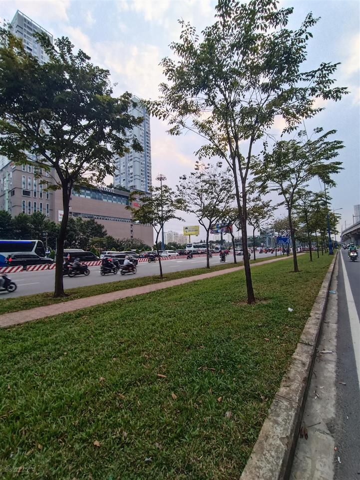 Shophouse masteri an phú 180m2 sẵn hd thuê 75tr. giá 28 tỉ