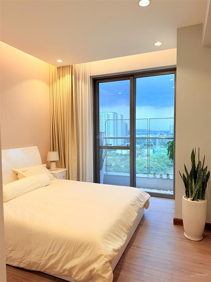 Gấp. chủ gửi bán gấp căn hộ view sông riverpark premier, nội thất cao cấp, giá 19 tỷ