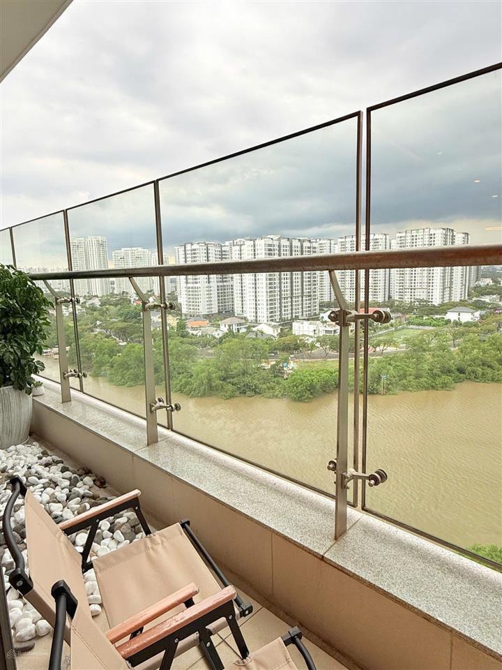 Gấp. chủ gửi bán gấp căn hộ view sông riverpark premier, nội thất cao cấp, giá 19 tỷ