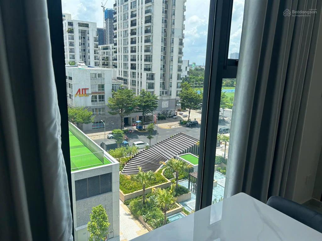 Gấp. chủ thiện chí gửi bán gấp trong tháng căn hộ 3pn lầu cao cc cardinal court giá 14,5 tỷ