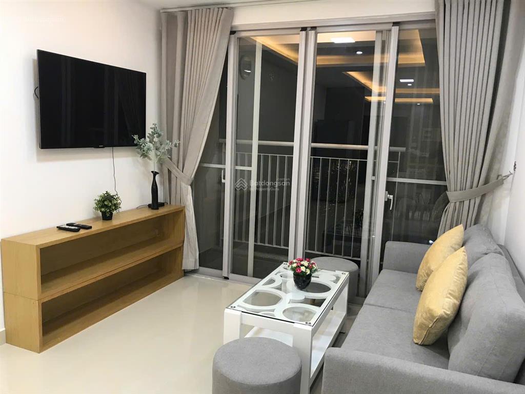 Gấp. giảm giá bán gấp trong tháng căn hộ 2pn  80m2 view hồ bơi scenic valley 1 giá 7,6 tỷ