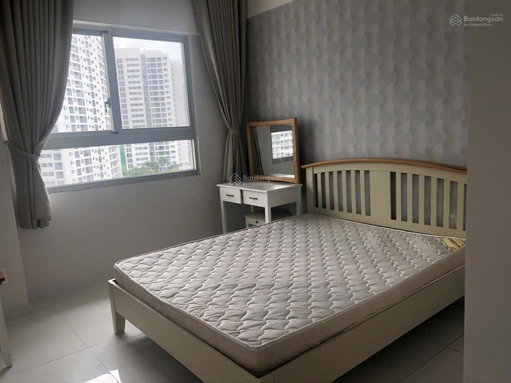 Gấp. chủ giảm giá bán gấp căn hộ 2pn 80m2 scenic valley 2, căn góc, có ô xe, lầu cao, giá 7,5 tỷ