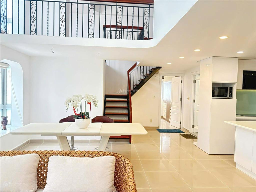 Gấp. bán gấp căn hộ sky garden 1, căn góc, lầu cao, 171m2, giá 8,1 tỷ  rẻ nhất thị trường