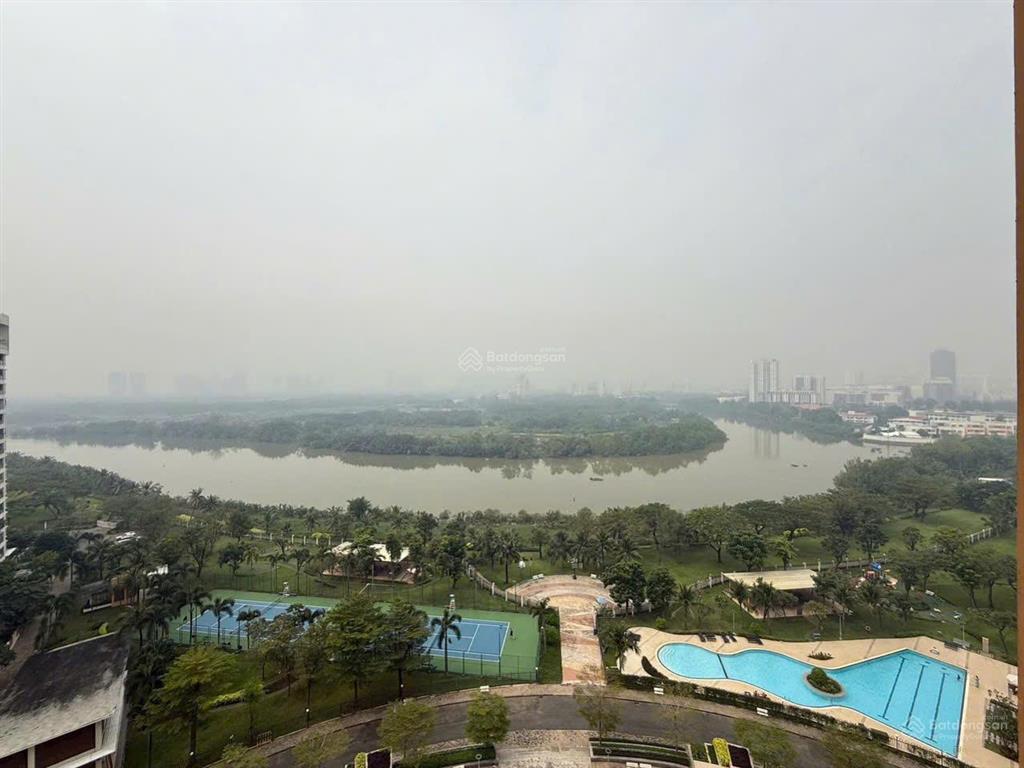 Gấp. bán gấp trong tháng căn hộ riverside residence, 143m2, lầu cao, view sông, giá 16,9 tỷ