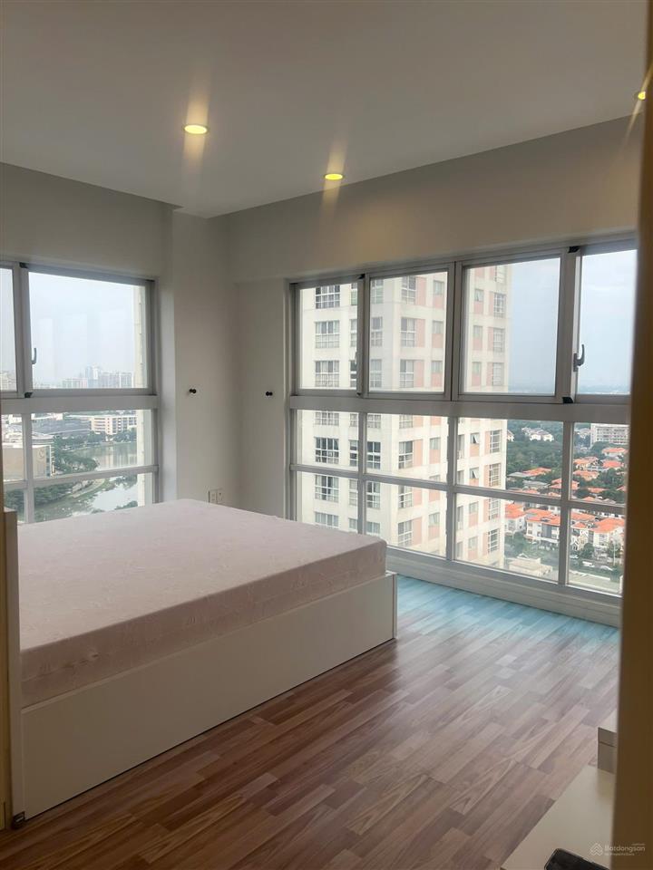 Gấp. chủ gửi bán gấp trong tháng căn hộ happy valley, 135m2, lầu cao, giá 12,450 tỷ