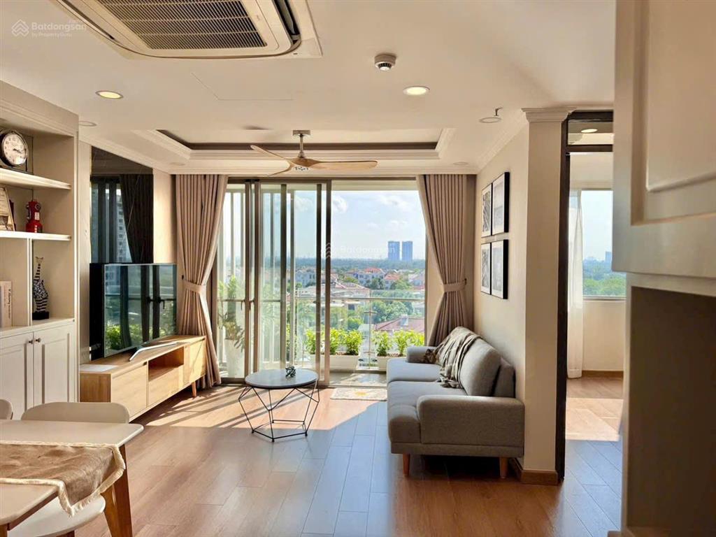 Gấp. chủ gửi bán gấp căn hộ hưng phúc phú mỹ hưng, căn góc, 3pn, có ô xe, view biệt thự, giá 9,7 tỷ