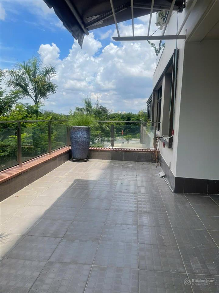 Gấp. chủ gửi bán gấp căn hộ sân vườn 167m2  the panorama giá 20 tỷ