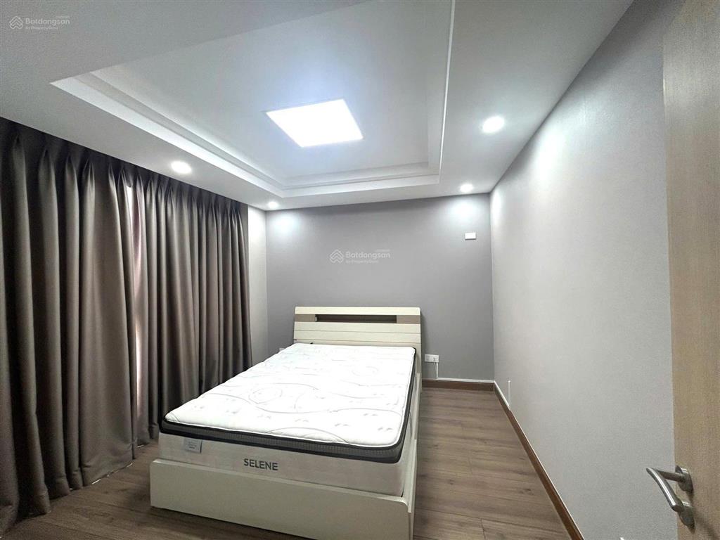 New. bán gấp căn hộ riverpark premier, 130m2, view sông và hồ bơi, giá 19tỷ