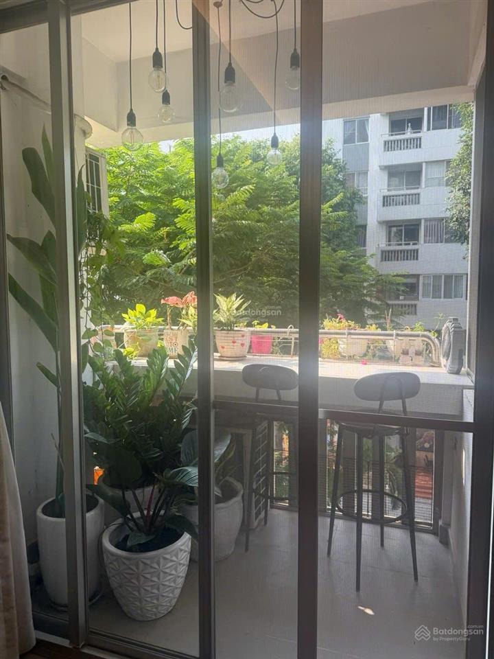 Gấp. chủ gửi bán gấp căn hộ mỹ khánh 4, 118m2, căn góc, giá 9,5 tỷ