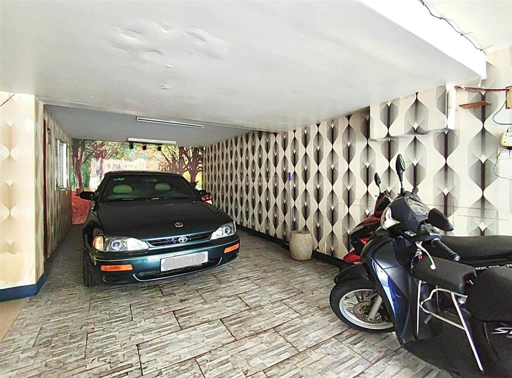 Gấp. chủ gửi bán gấp trong tháng biệt thự kdc trung sơn, đường số 24, diện tích 250m2, giá 75 tỷ
