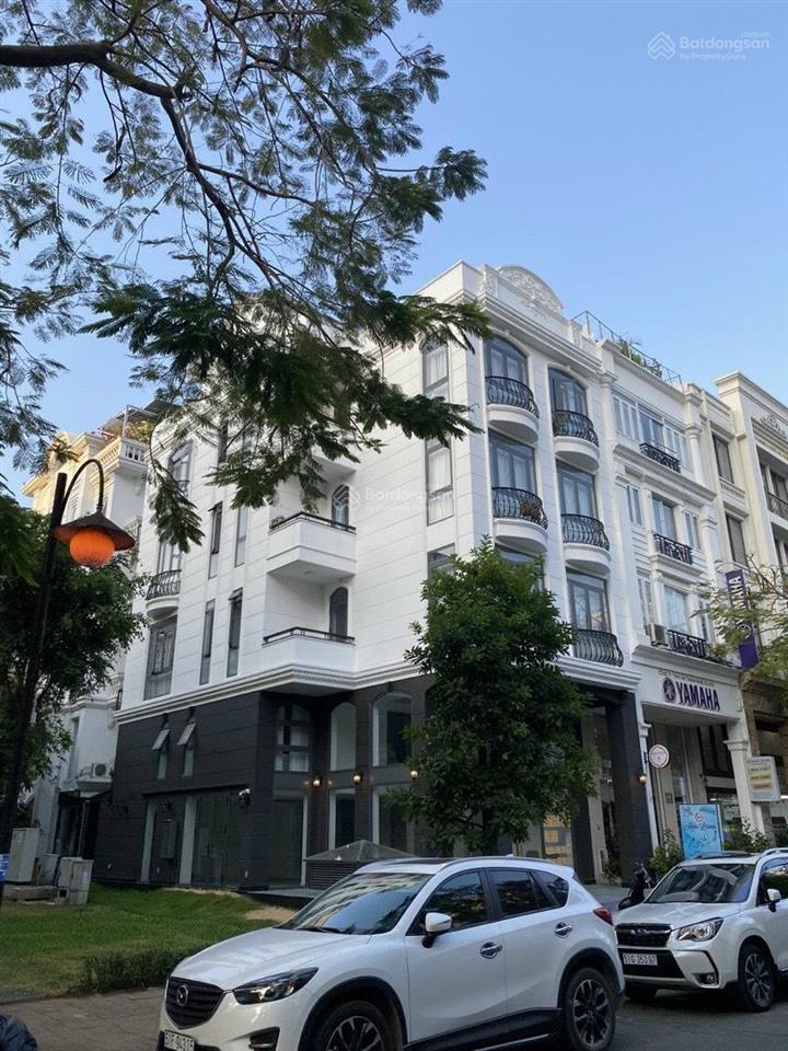 Gấp. chủ nhà thiện gửi bán gấp nhà phố góc công viên đường lớn khu hưng gia giá 65 tỷ