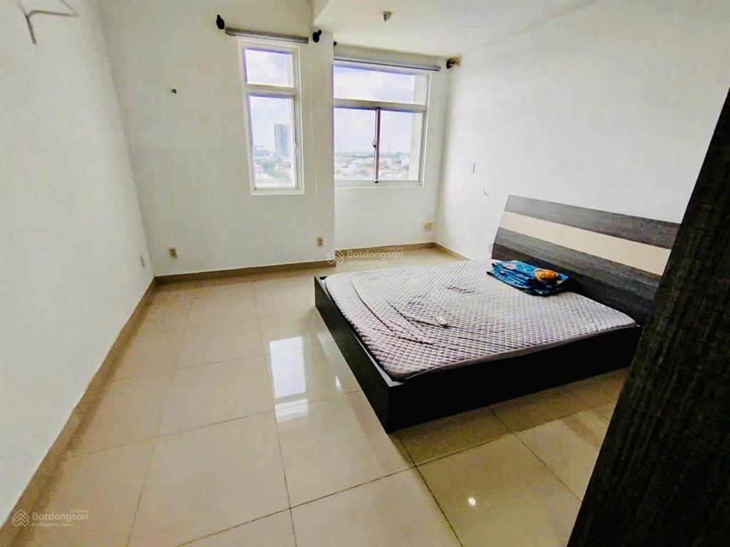 Gấp. chủ gửi bán gấp trong tháng tophouse mỹ viên  220m2 giá 12,6 tỷ