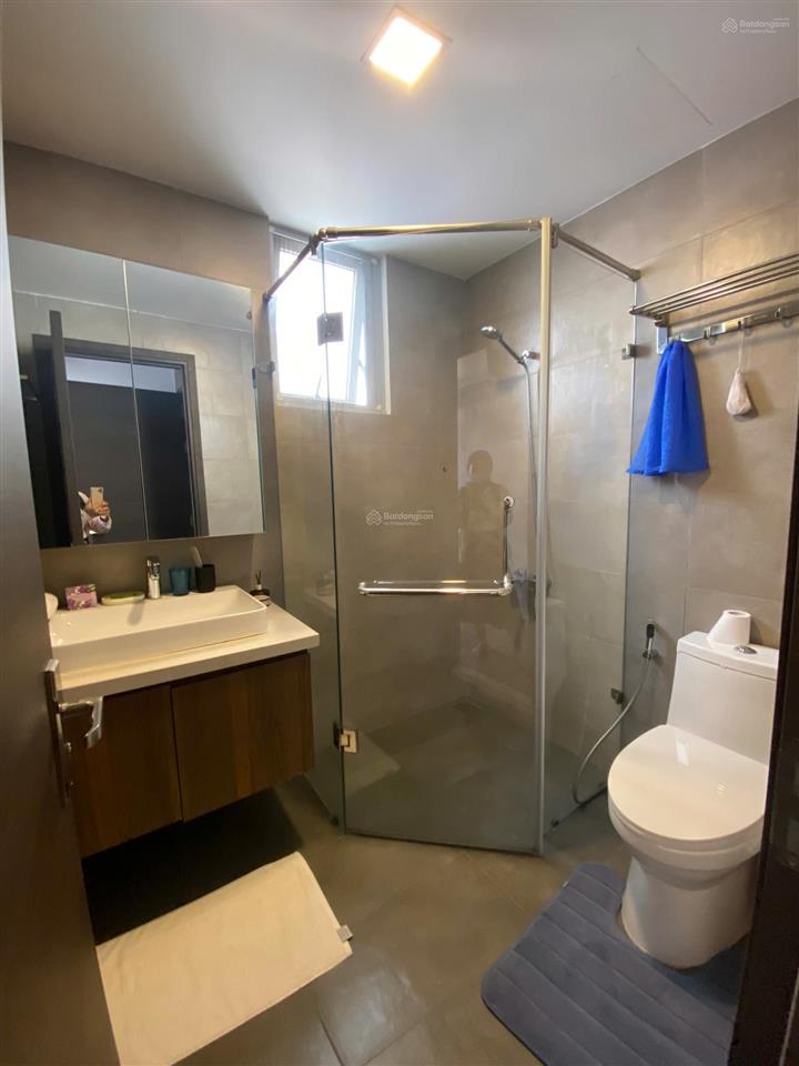 Gấp. chủ gửi bán gấp căn hộ 3pn  117m2 scenic valley 1, căn góc, giá 9,6 tỷ