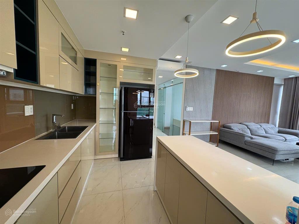 Gấp. bán gấp căn hộ hiếm 124,7m2 green valley, căn góc, view thoáng, nhà đẹp, giá 11 tỷ