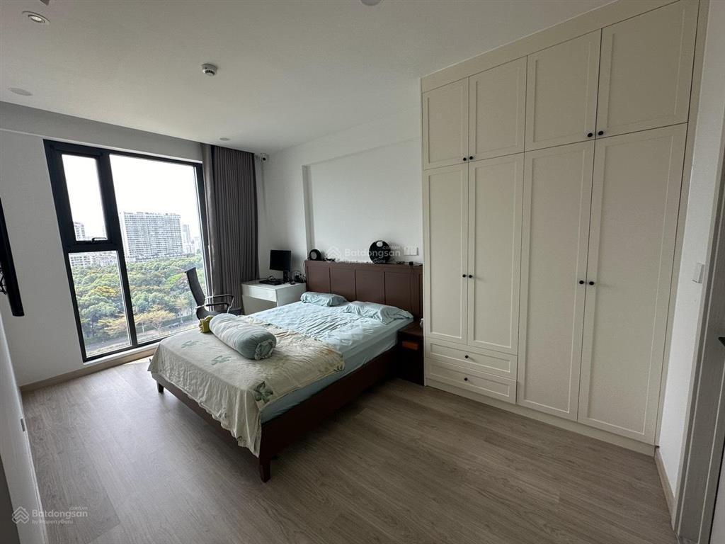 Gấp. chủ gửi bán gấp căn hộ cardinal court, 2pn, lầu cao, có sổ hồng, nội thất cao cấp, giá 10,9 tỷ
