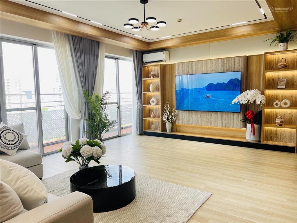 Gấp. giảm thêm 500tr bán gấp căn hộ scenic valley 1, 133m2, view sông, lầu cao, giá 13,2 tỷ