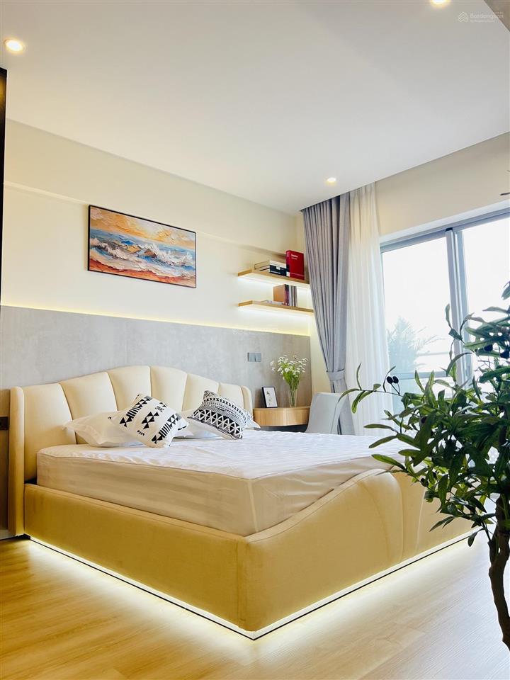 Gấp. giảm thêm 500tr bán gấp căn hộ scenic valley 1, 133m2, view sông, lầu cao, giá 13,2 tỷ