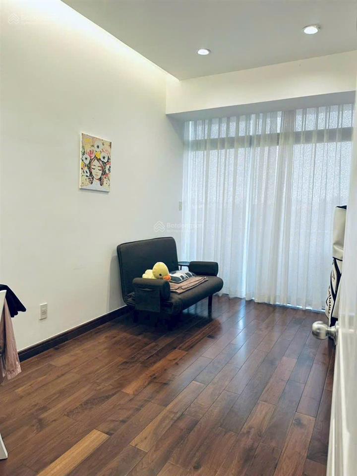 Gấp. chủ gửi bán gấp căn hộ garden court 2, nhà đẹp, 3pn, giá giảm còn 14 tỷ