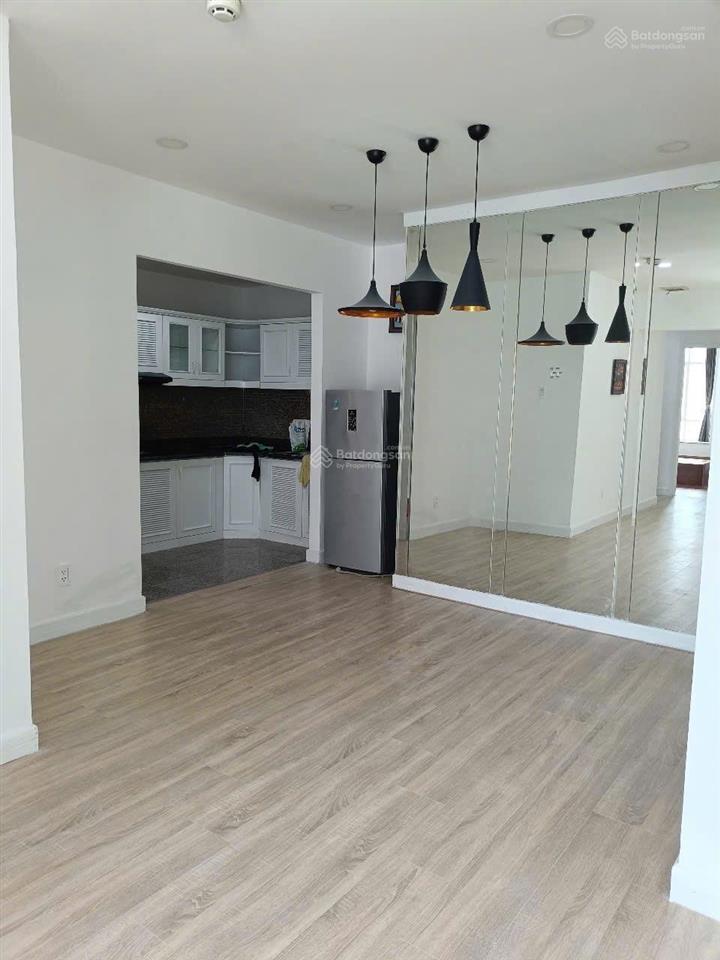Gấp. chủ gửi bán gấp căn hộ new saigon, lầu cao, view hồ bơi, 94.5m² giá 4,3 tỷ