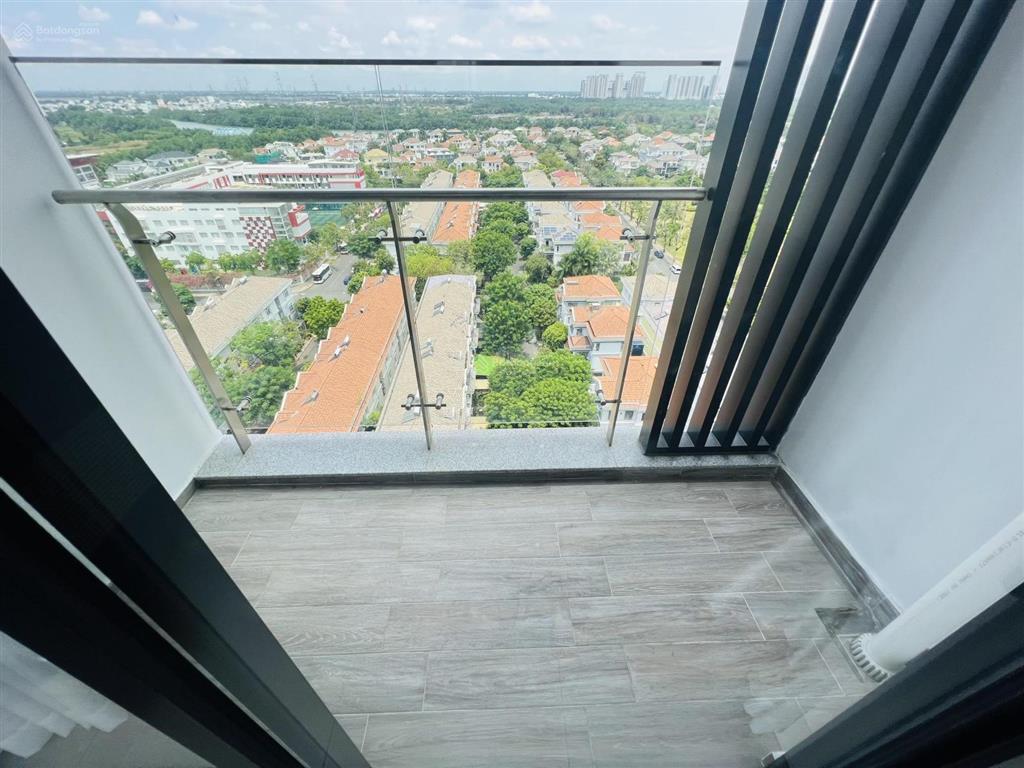 Gấp. chủ gửi bán gấp căn hộ hưng phúc premier, 3pn  94m2  view biệt thự có ô xe giá 9,5 tỷ tl