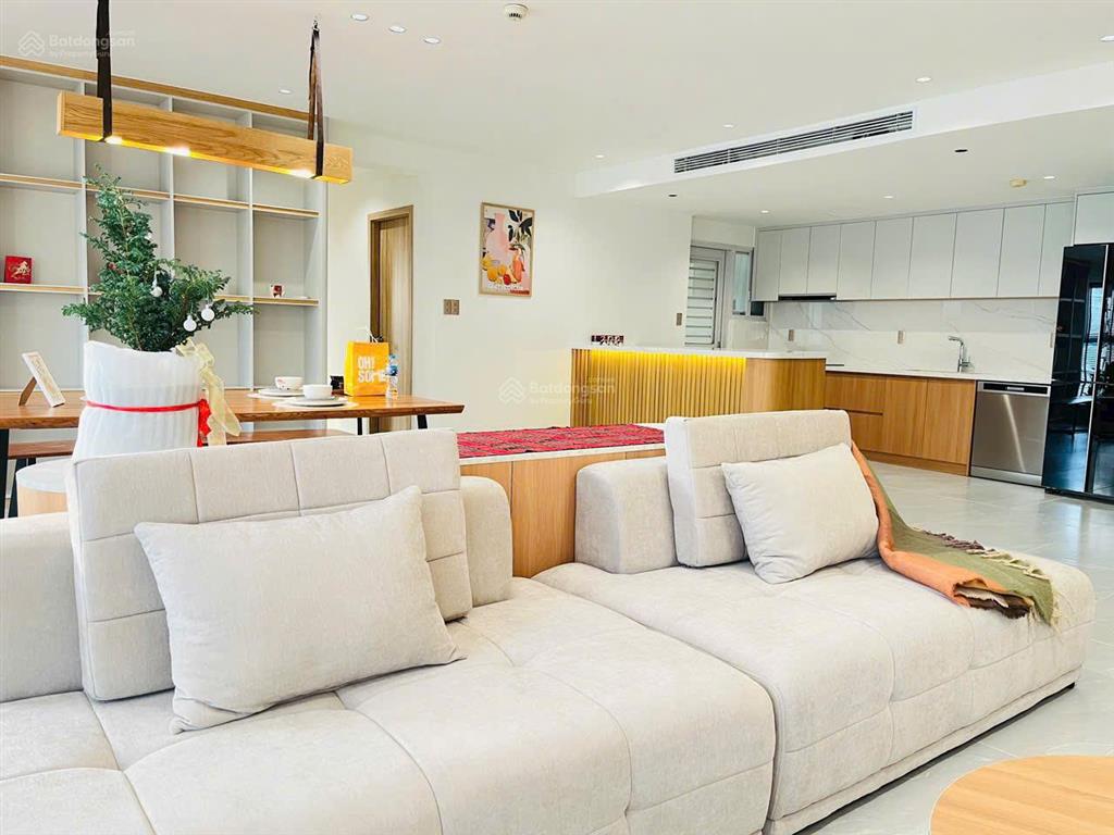Gấp. chủ thiện chí gửi bán gấp căn hộ happy valley, 135m², nội thất cao cấp, giá 13,6 tỷ