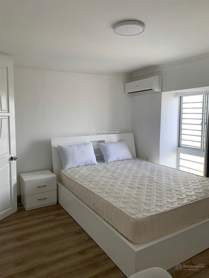 Gấp. chủ gửi bán gấp căn hộ sky garden 1, căn góc, 5pn, giá 8,5 tỷ