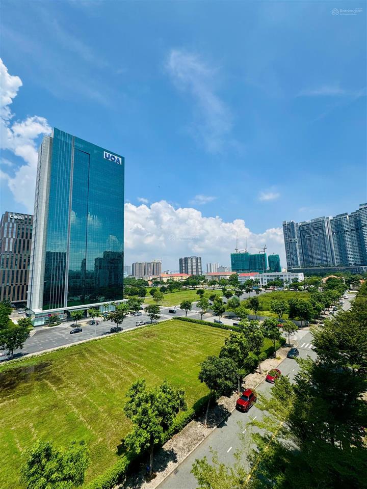 Gấp. chủ gửi bán gấp căn hộ duplex 3pn  star hill, 146m2, view 3 mặt thoáng, giá 13,8 tỷ