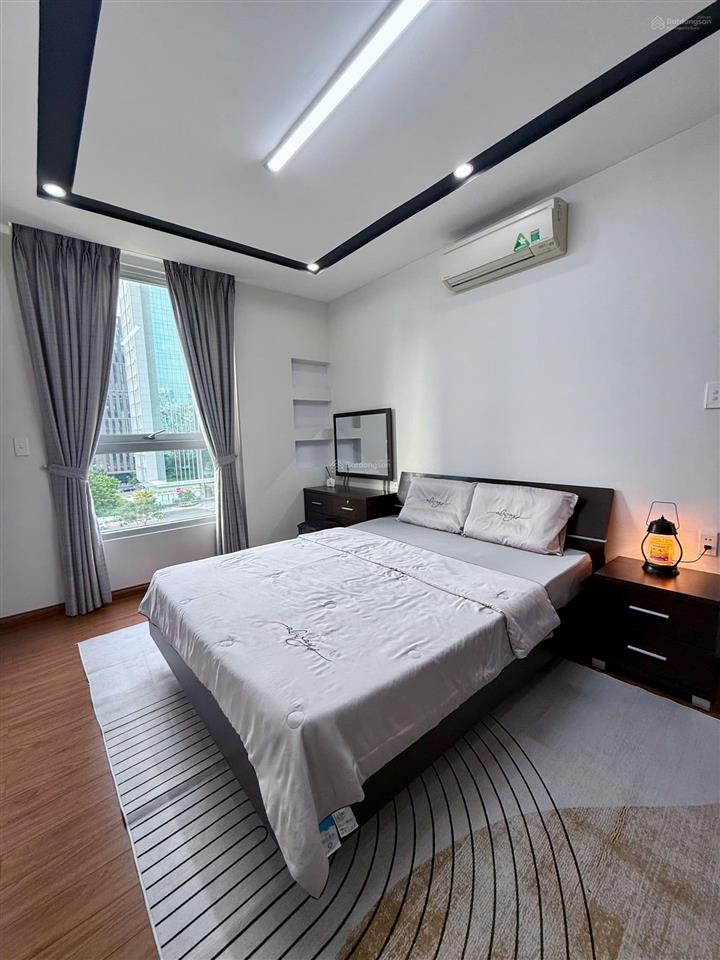Gấp. chủ gửi bán gấp căn hộ duplex 3pn  star hill, 146m2, view 3 mặt thoáng, giá 13,8 tỷ
