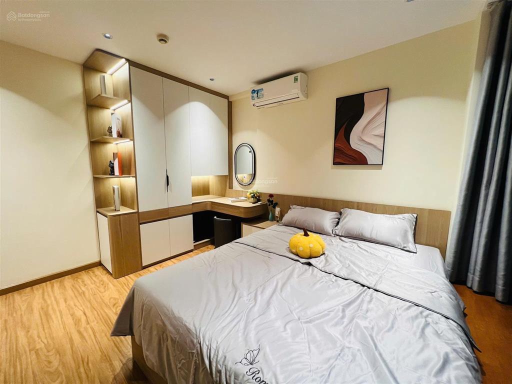 Gấp. chủ gửi bán gấp căn hộ scenic valley 1, 77m2, căn góc, lầu cao, nhà đẹp, giá 7,9 tỷ