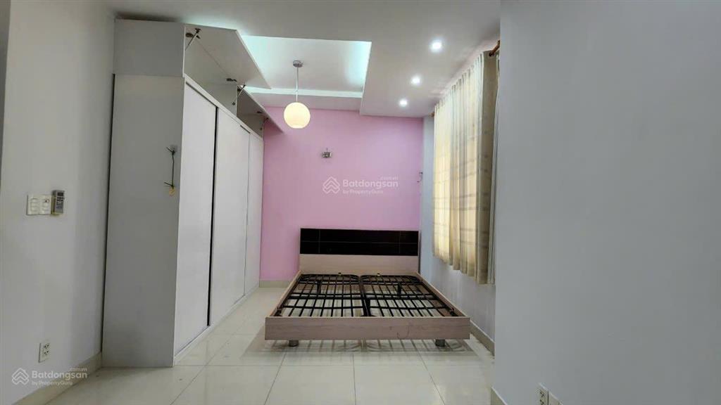 Gấp. chủ nhà thiện chí gửi cho thuê biệt thự cao cấp phú mỹ hưng, giá 40tr/tháng