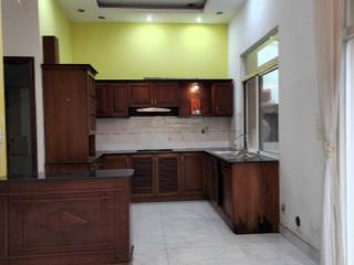 Gấp. chủ nhà thiện chí gửi cho thuê biệt thự cao cấp phú mỹ hưng, giá 40tr/tháng